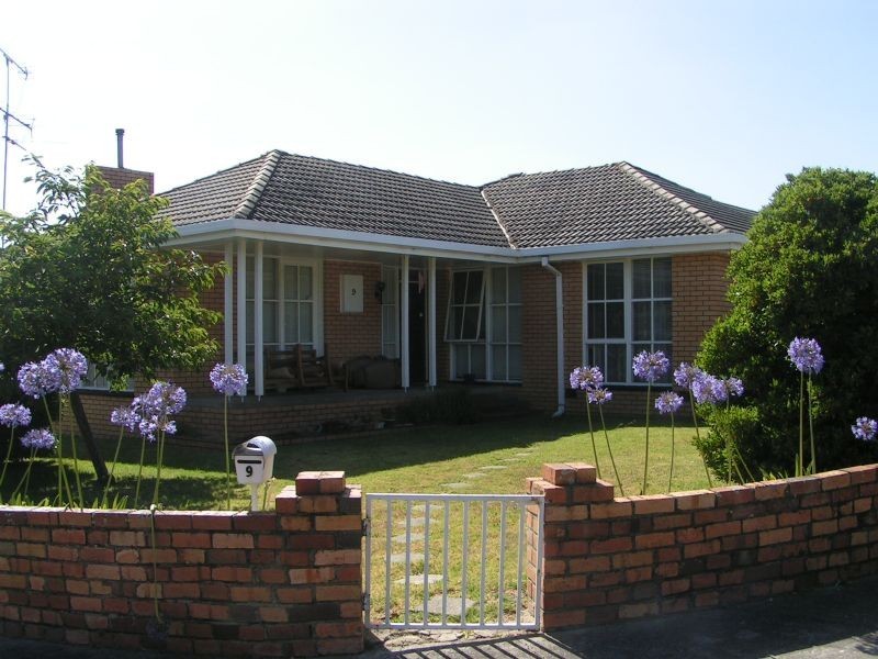 9 Gladstone Street, Moe VIC 3825