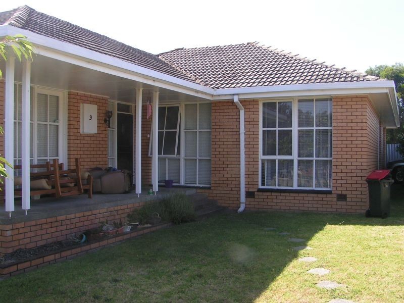 9 Gladstone Street, Moe VIC 3825