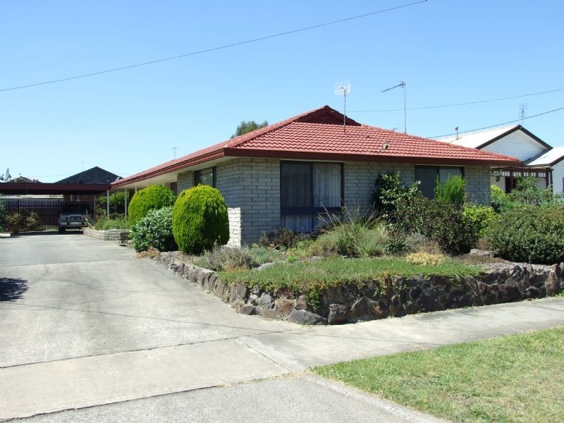 25 Castle Street, Moe VIC 3825
