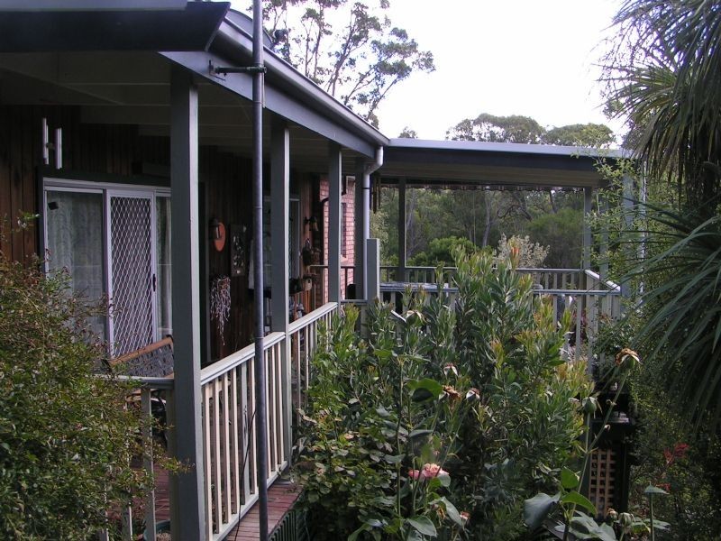 35 Smallburn Avenue, Newborough VIC 3825