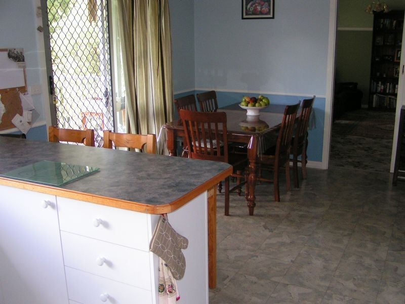 35 Smallburn Avenue, Newborough VIC 3825