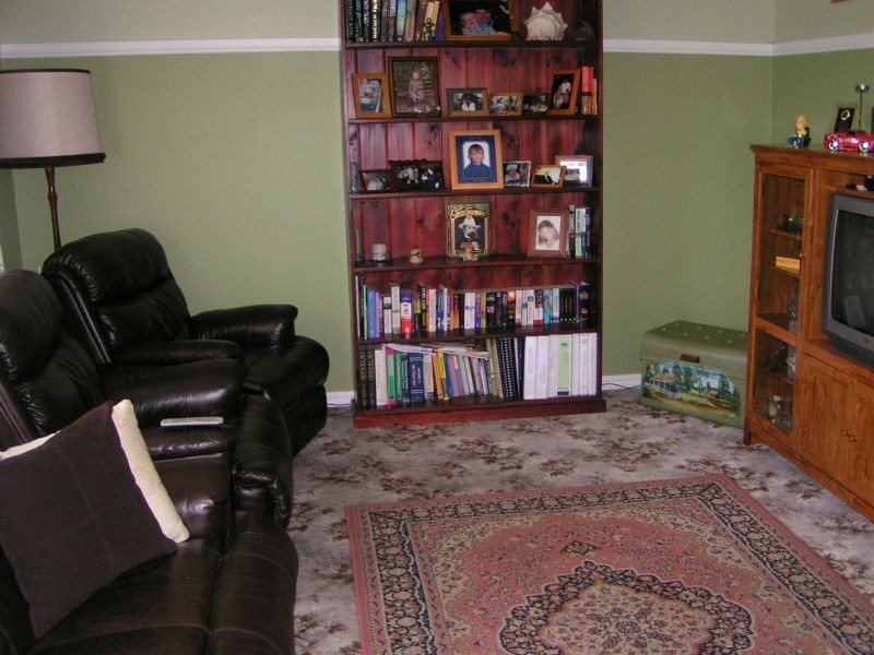 35 Smallburn Avenue, Newborough VIC 3825