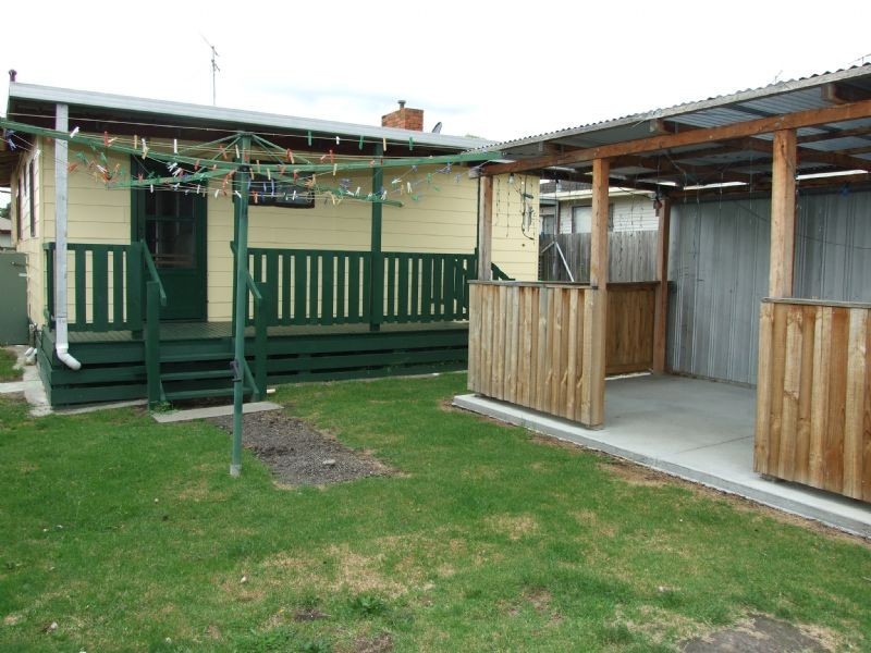 10 Queen Street, Moe VIC 3825