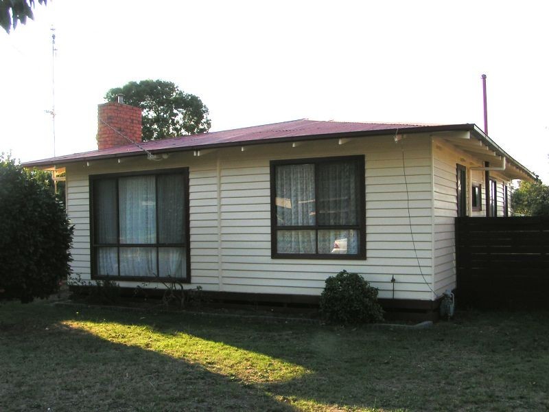 10 John Street, Moe VIC 3825