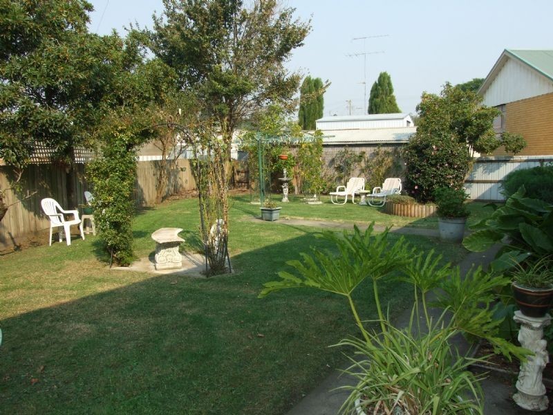 5 Bennett Street, Moe VIC 3825