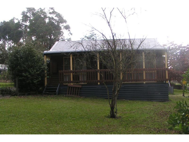 6A Haunted Hills Road, Newborough VIC 3825