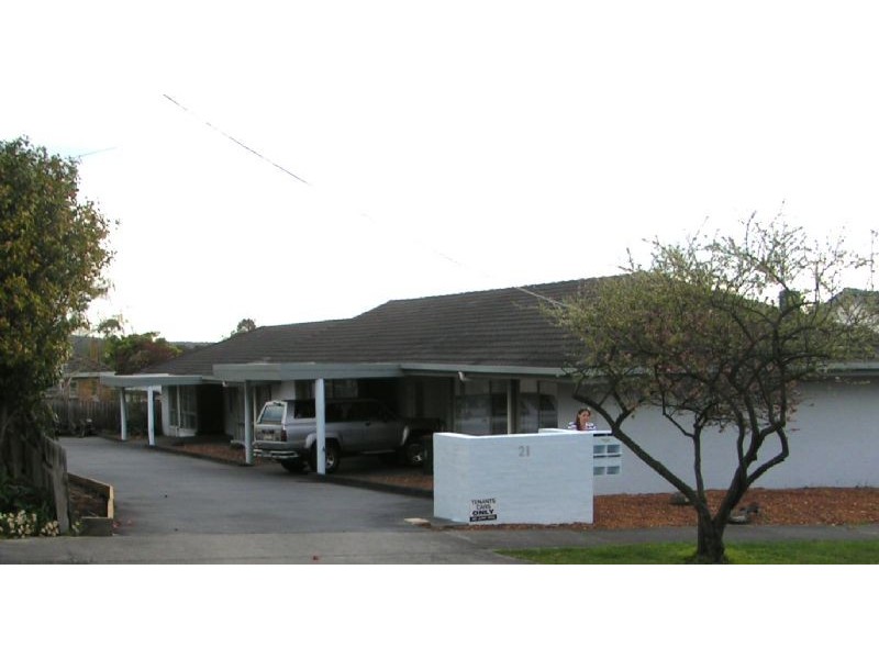 3/21 Leith Street, Newborough VIC 3825