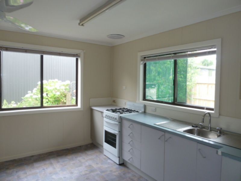 62 Moore Street, Moe VIC 3825