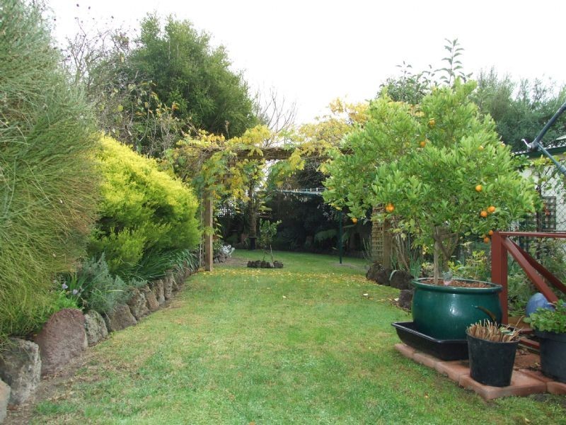 2 Hampton Street, Moe VIC 3825