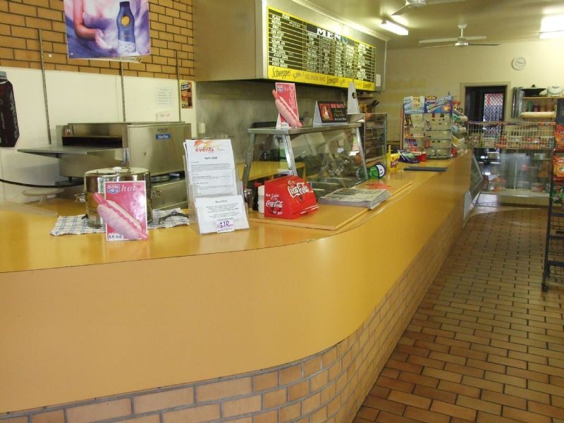 8 Reserve Road, Yallourn North VIC 3825