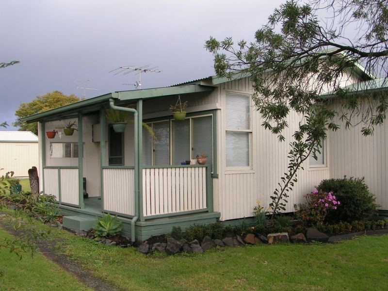 15 Newstead Street, Newborough VIC 3825