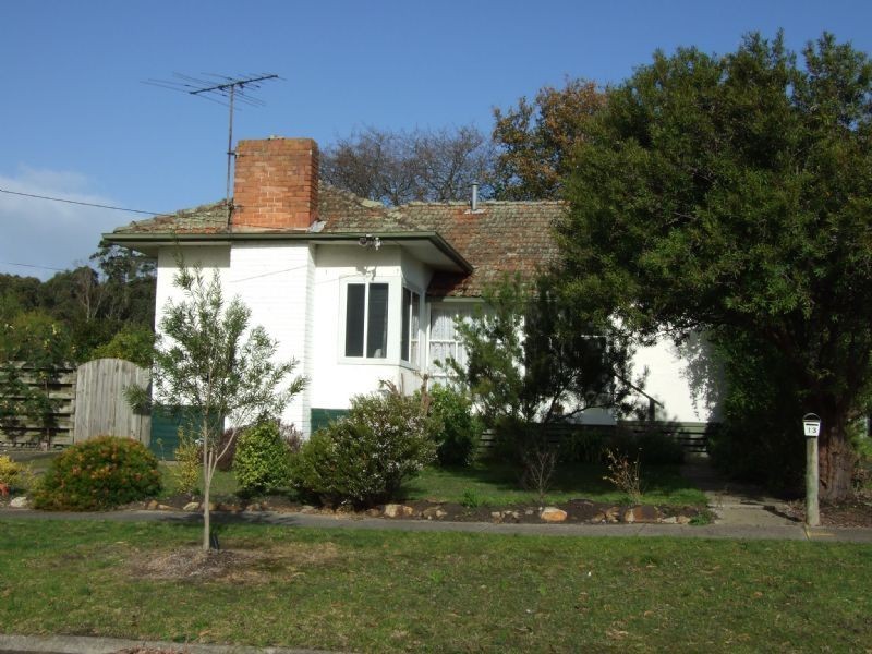 13 Hampton Street, Moe VIC 3825