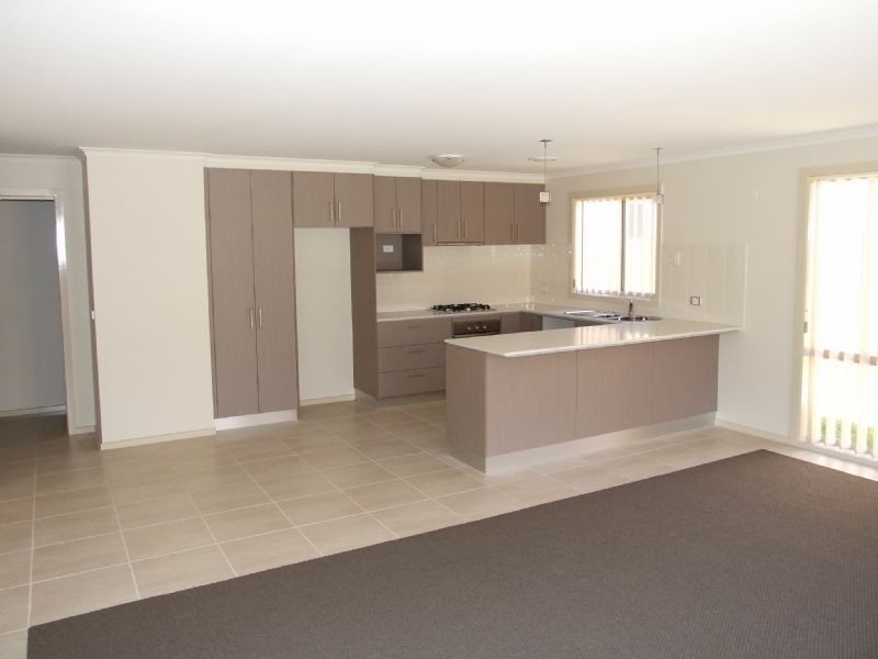 6/35-37 Monash Road, Newborough VIC 3825