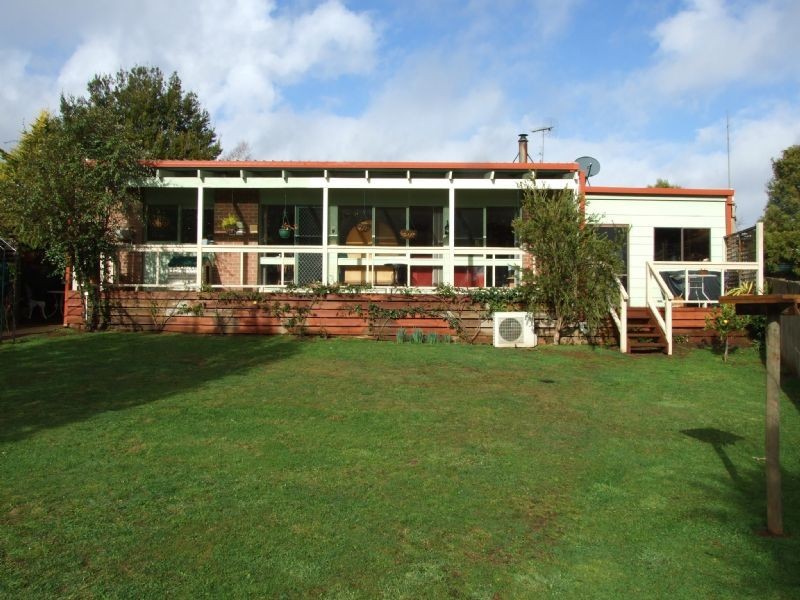 41 Pinnacle Drive, Rawson VIC 3825