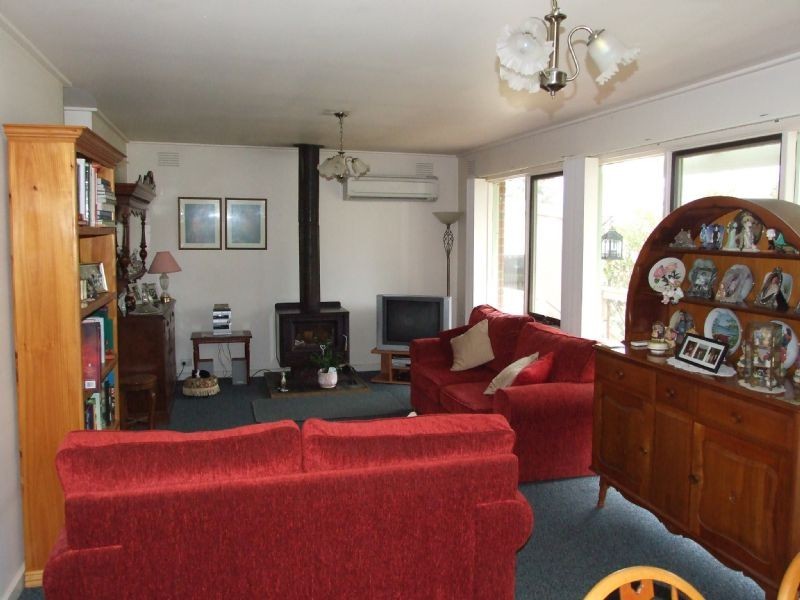 41 Pinnacle Drive, Rawson VIC 3825