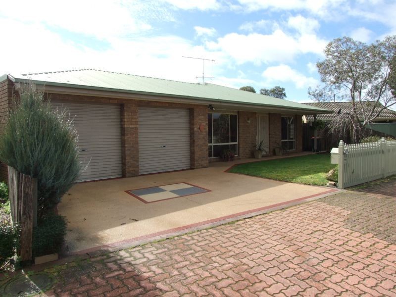 30 Tresswell Avenue, Newborough VIC 3825