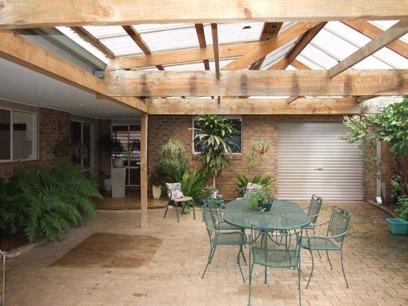 30 Tresswell Avenue, Newborough VIC 3825
