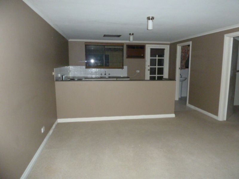 2/1 March Street, Newborough VIC 3825