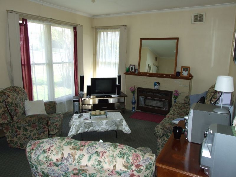 79 Wirraway Street, Moe VIC 3825