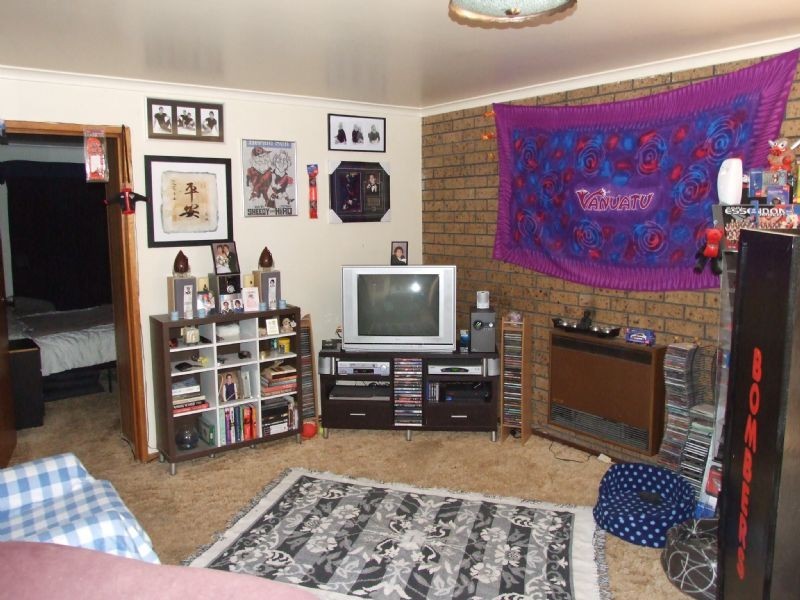 1, 2 & 3/23 Bell Street, Moe VIC 3825