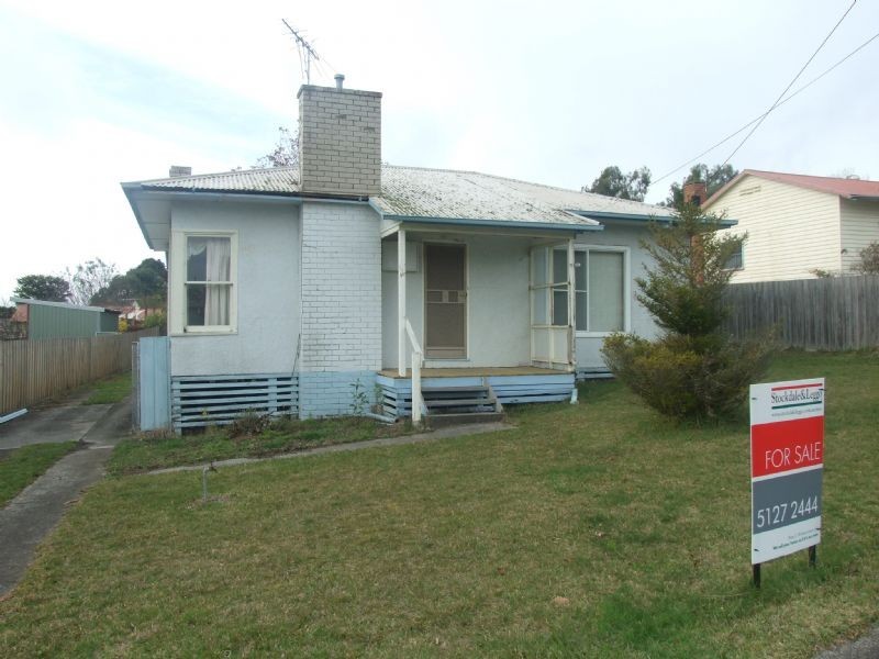 5 Staff Street, Moe VIC 3825