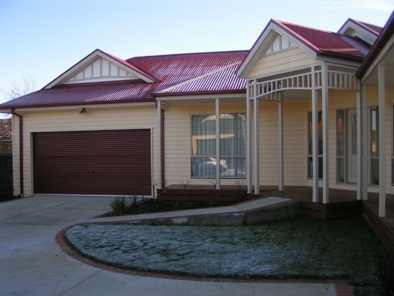 1/2D  Chapmans Road, Trafalgar VIC 3824