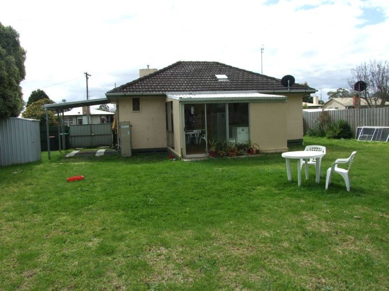 1 Marshall Avenue, Moe VIC 3825