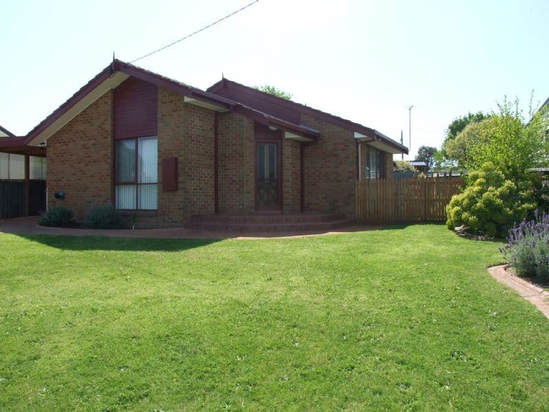 53 Tooronga Road, Willow Grove VIC 3825