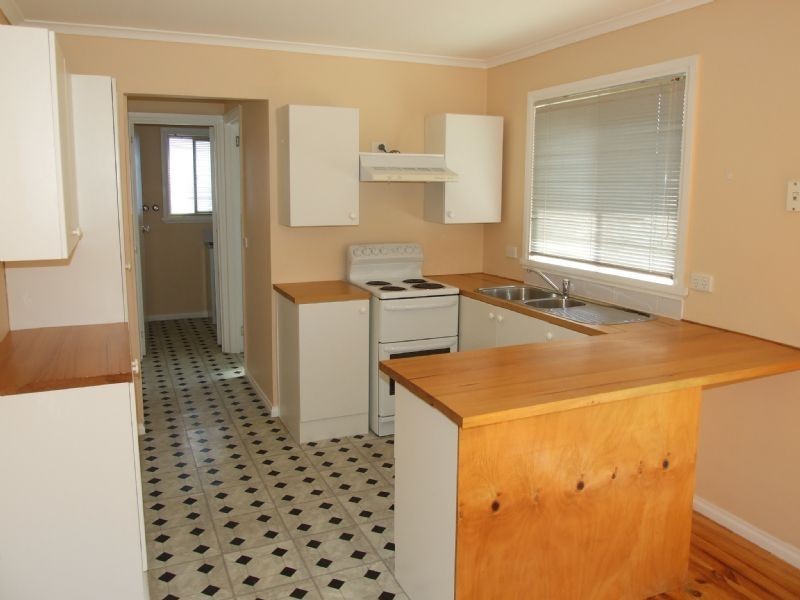 55 Tooronga Road, Willow Grove VIC 3825