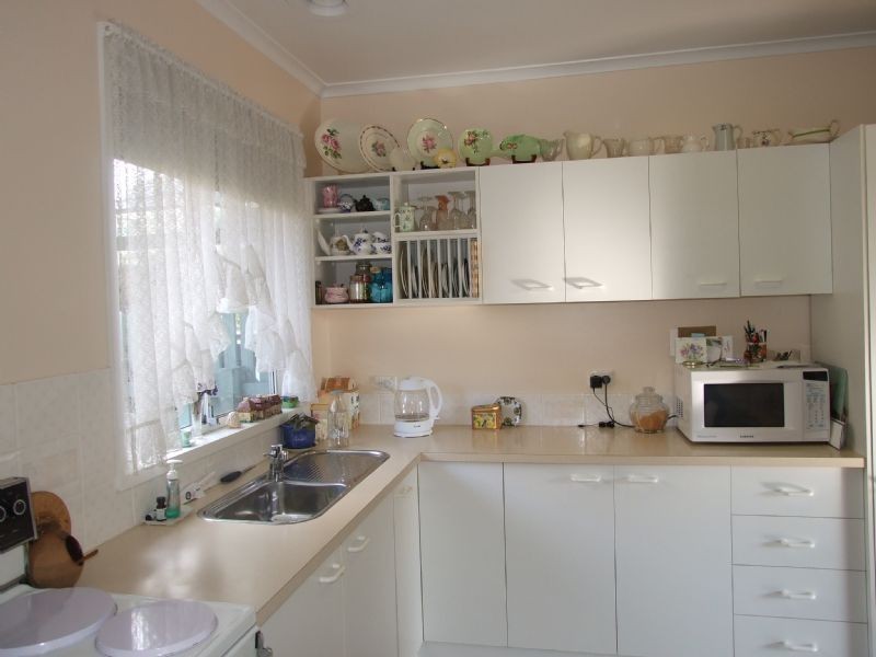 17 Mann Street, Moe VIC 3825