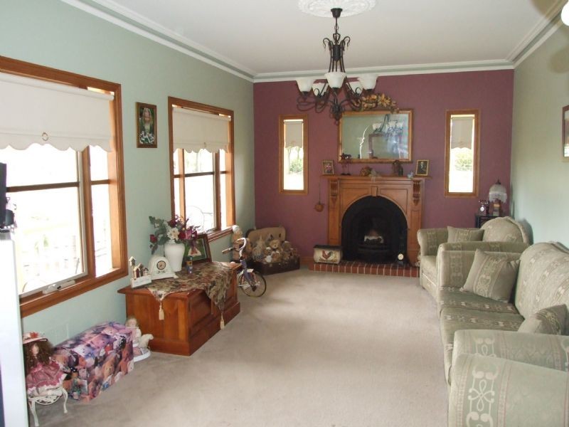 23 Waratah Way, Trafalgar East VIC 3824