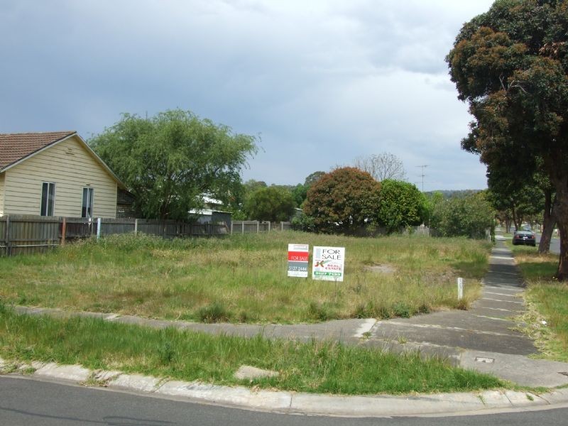 105 Service Road, Moe VIC 3825