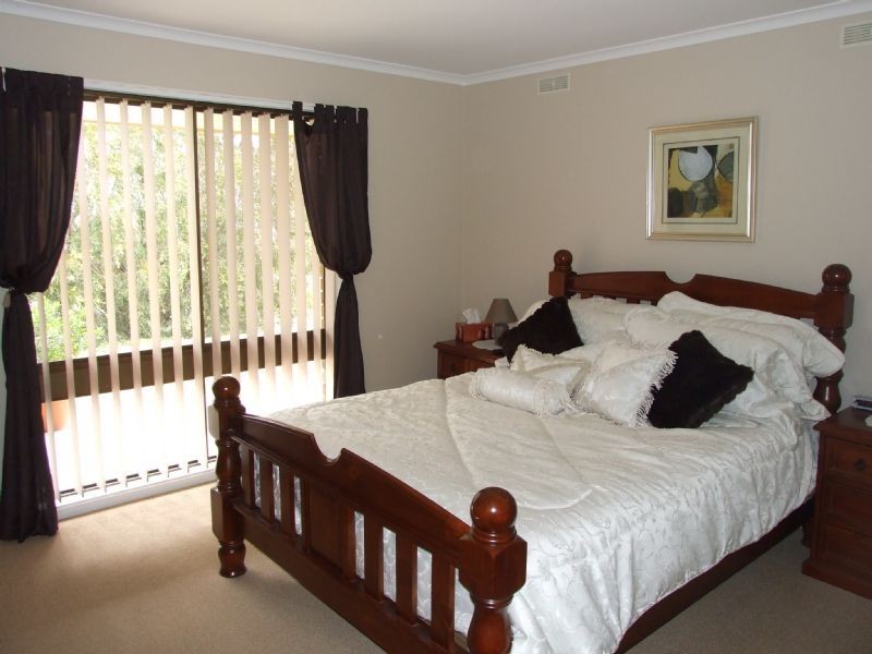 20 Helga Drive, Yallourn North VIC 3825