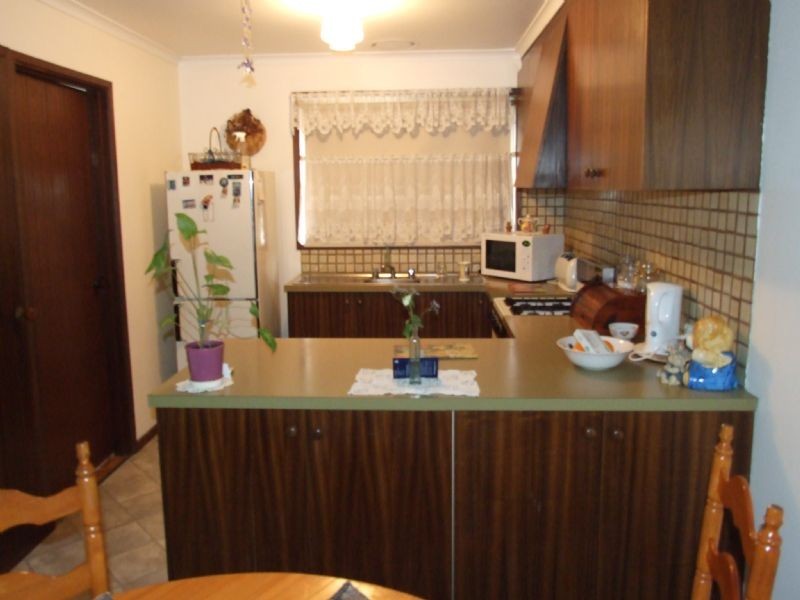 2/95 Monash Road, Newborough VIC 3825