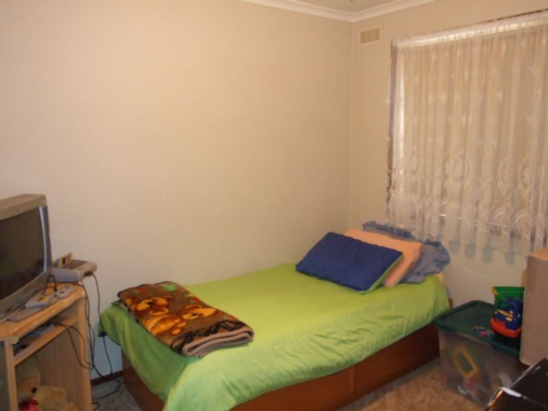 2/95 Monash Road, Newborough VIC 3825