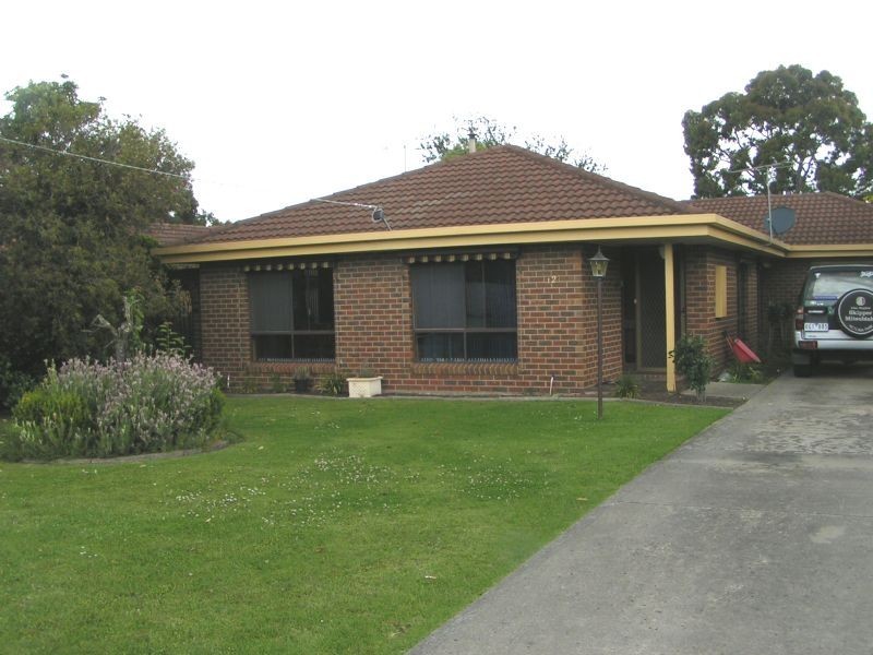 12 Purvis Street, Moe VIC 3825