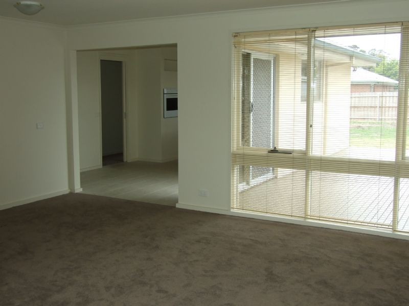 65 Vale Street, Moe VIC 3825
