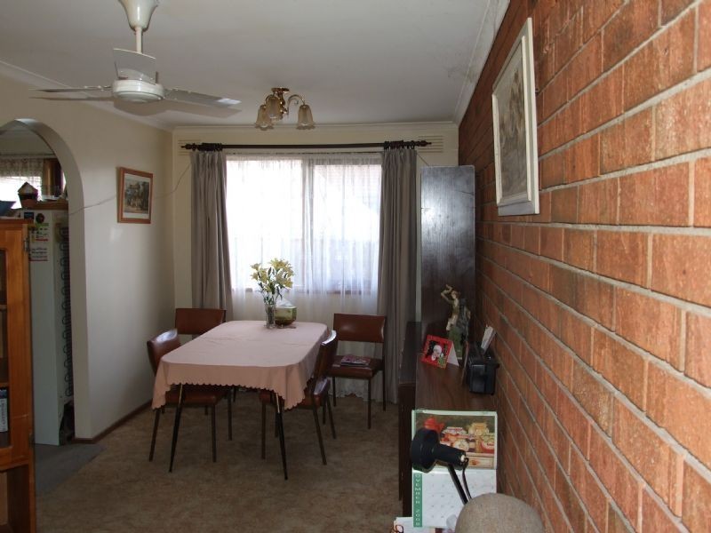 2/21 Gibson Street, Moe VIC 3825