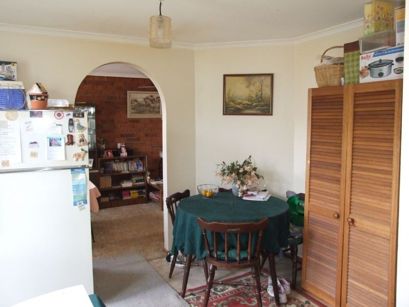 2/21 Gibson Street, Moe VIC 3825