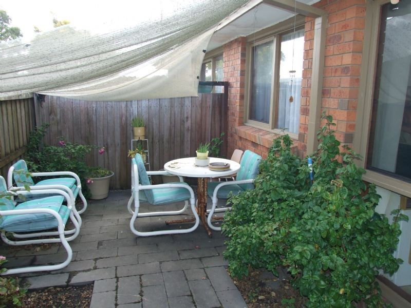 2/21 Gibson Street, Moe VIC 3825