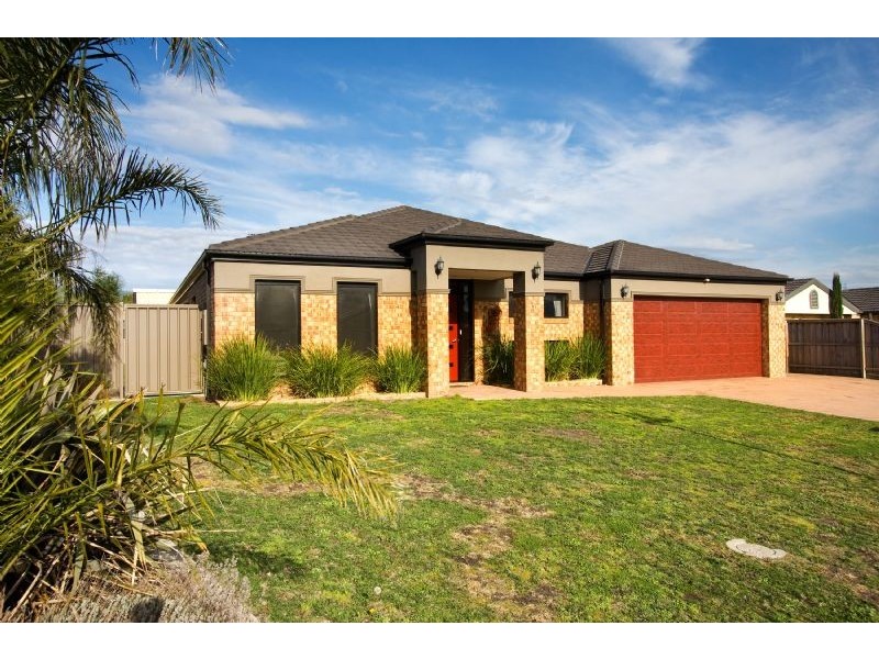 37 Parkside Drive, Moe VIC 3825