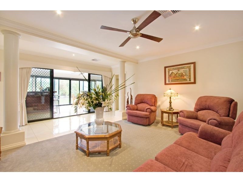 37 Parkside Drive, Moe VIC 3825