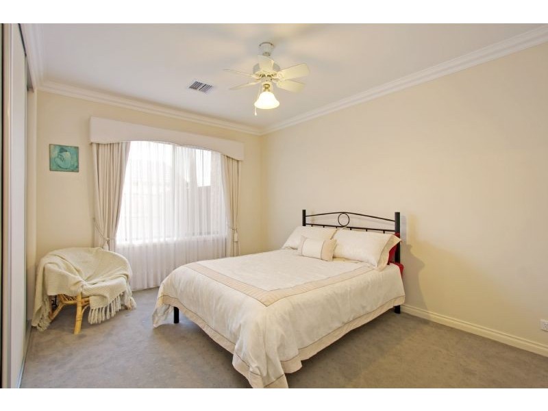 37 Parkside Drive, Moe VIC 3825
