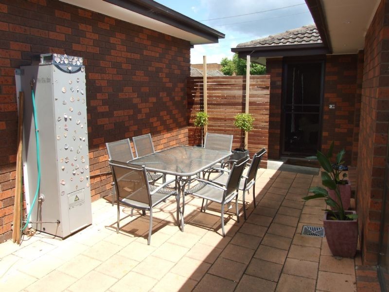 4/40 Haigh Street, Moe VIC 3825