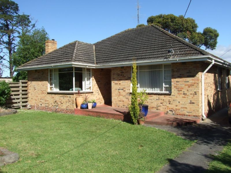 3 Brien Street, Moe VIC 3825