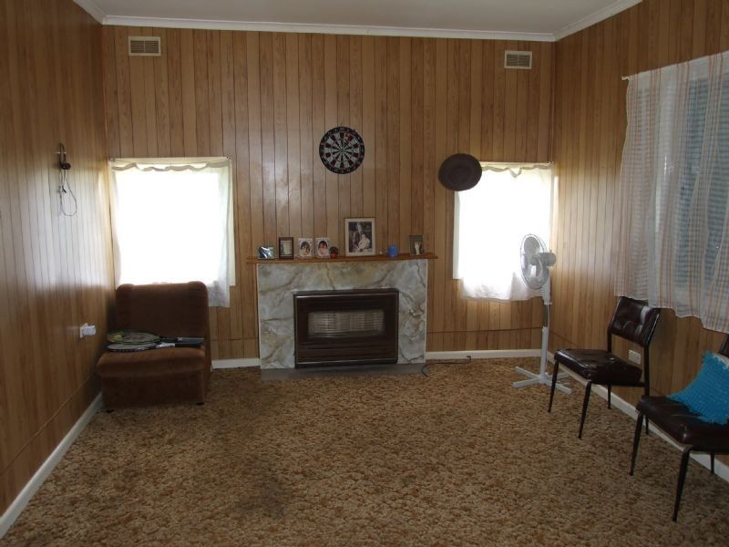 6 Dudman Road, Yallourn North VIC 3825