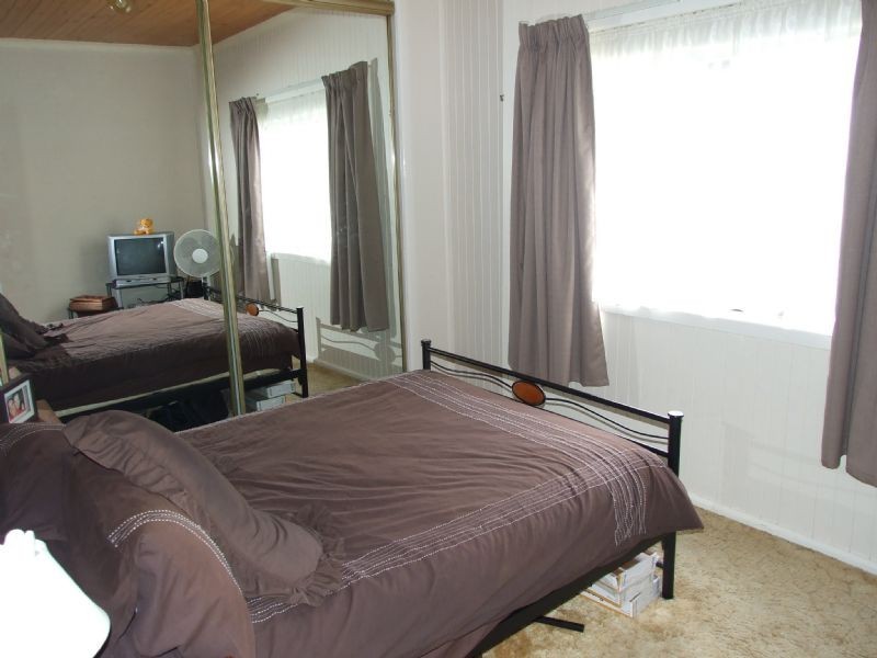 9 Staff Street, Moe VIC 3825