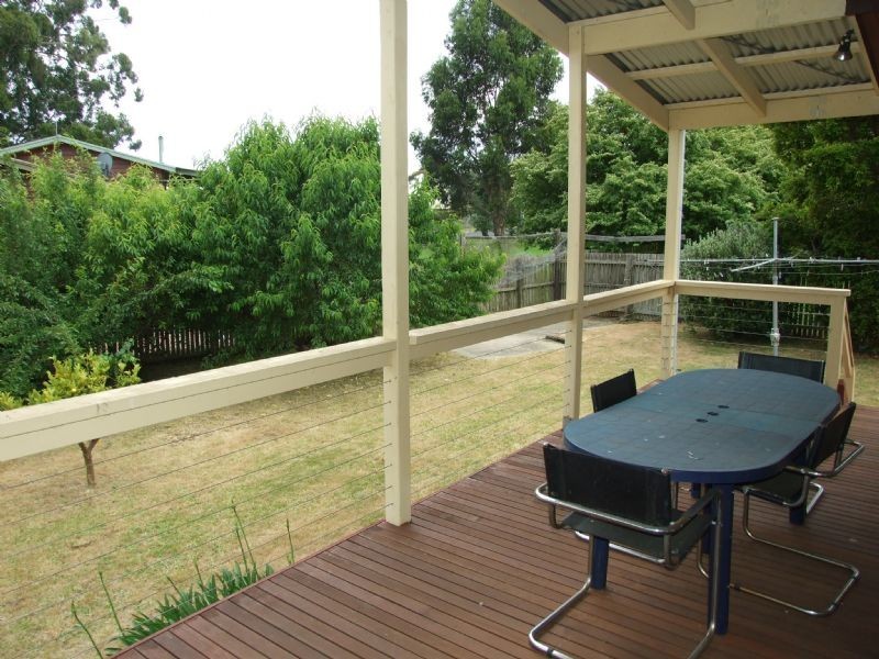 37 Pinnacle Drive, Rawson VIC 3825