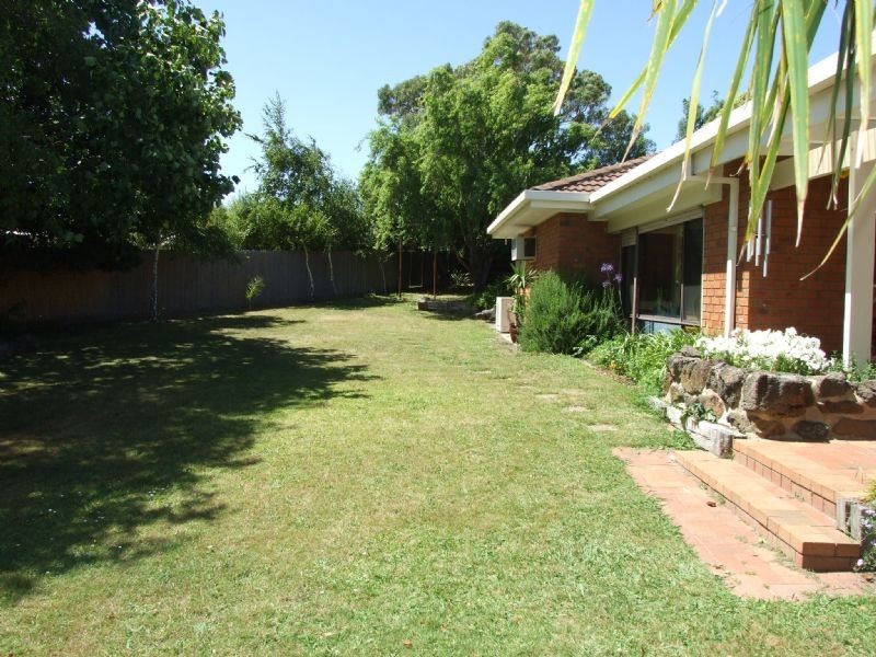 4 Alpha Court, Moe VIC 3825