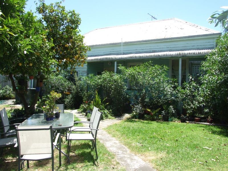 2 Mervyn Court, Moe VIC 3825